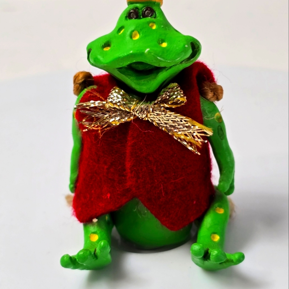 Vintage Prince Charming Frog Figurine Shelf Sitter Polymer Clay 3.5 " H Cute